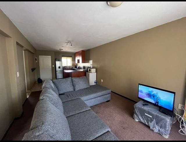 2 BEDROOM APARTMENT FOR SALE IN WILROPARK